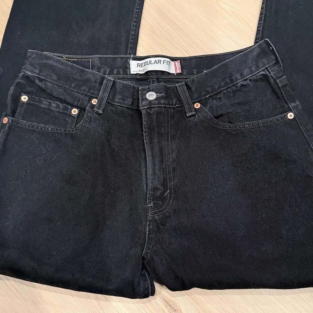 Levi’s 505 Black jeans 33x30